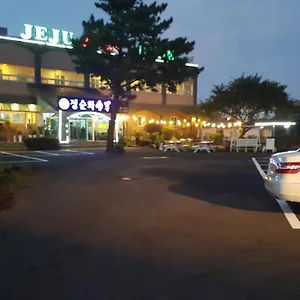 필 하우스 게스트하우스