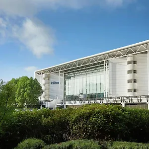 hilton-london-heathrow-airport.brighton-hotels-england.com/
