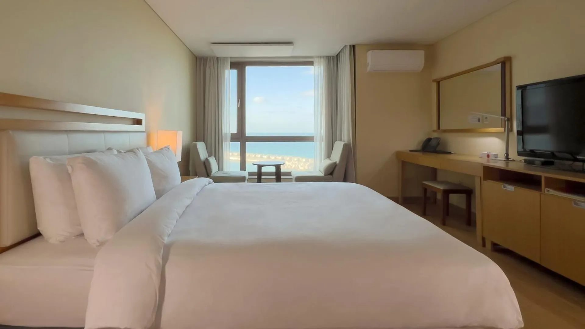 Ocean Suites Jeju Hotel