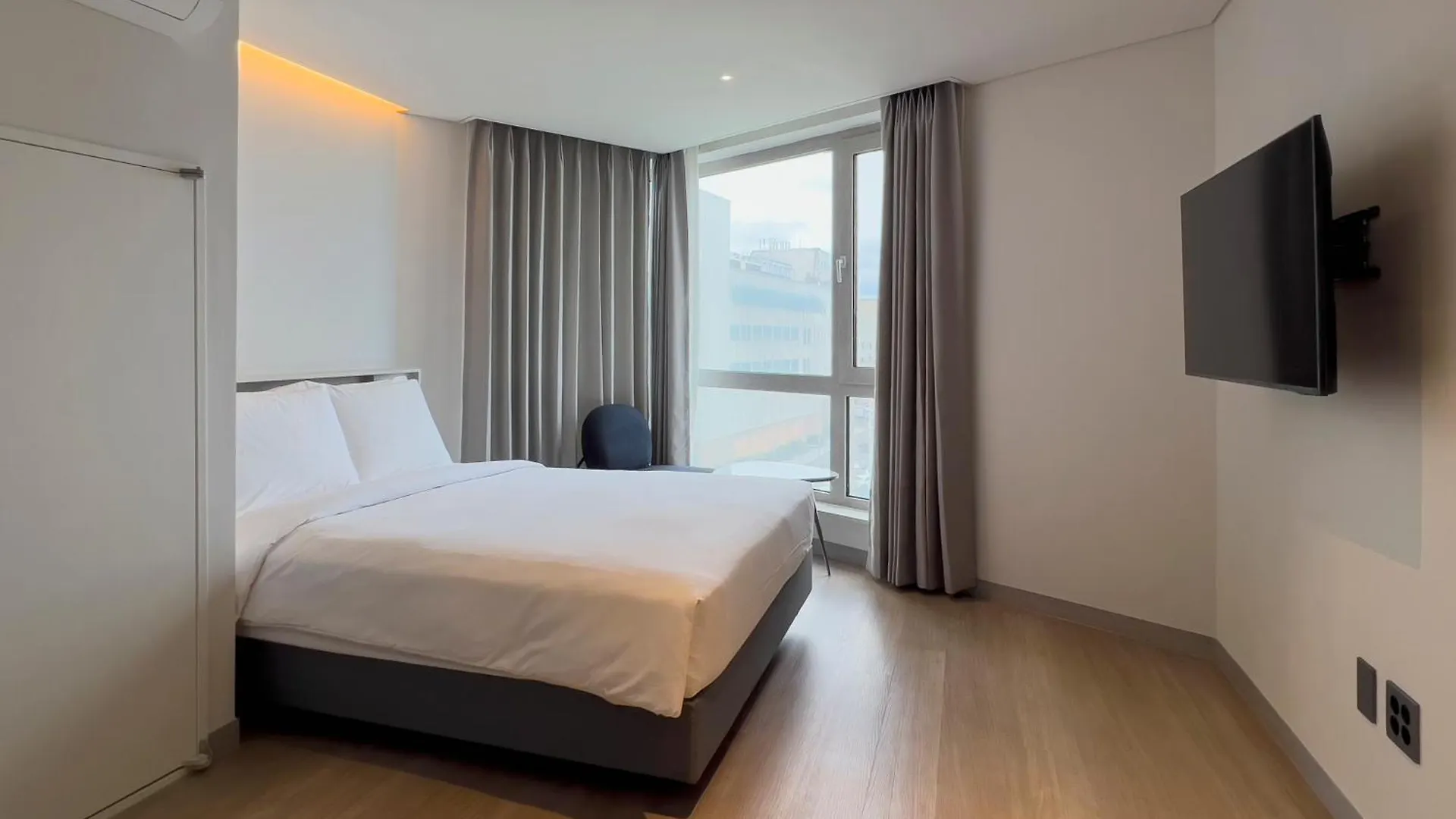 Ocean Suites Jeju Hotel
